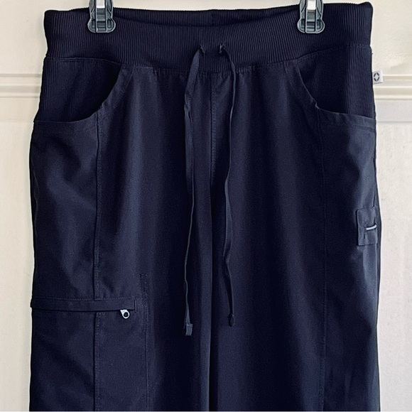 Cherokee S Straight Leg Scrub Pants with Zipper Pocket - Picture 4 of 11